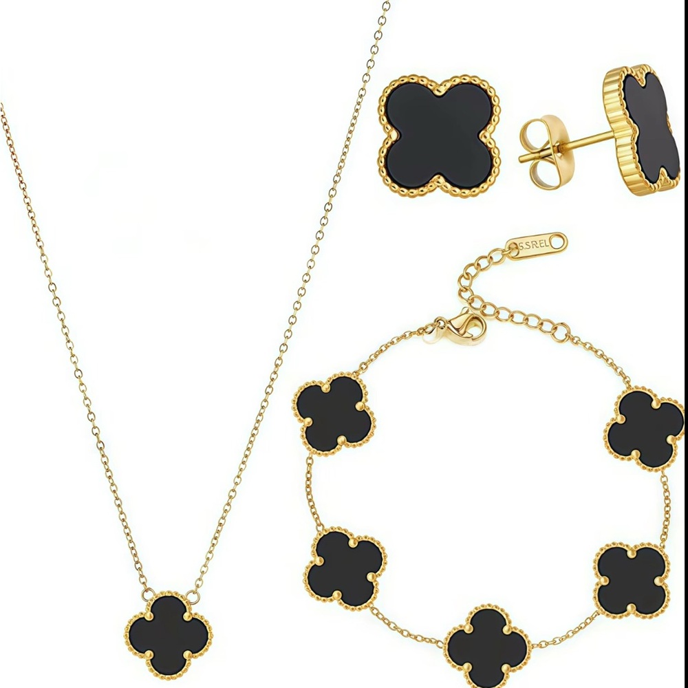 Chic Black and Gold Clover Necklace